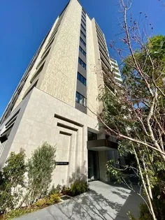 ドレッセ都立大学【6階】の外観