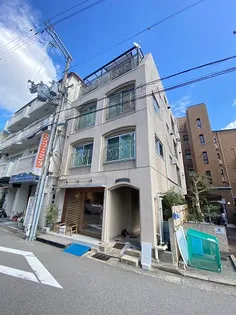 羽衣マンション【2階】の外観