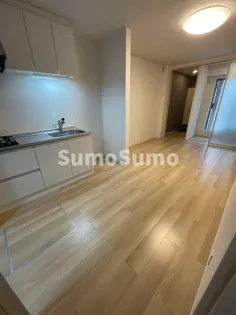 ヒールコート関守【1階】の居間