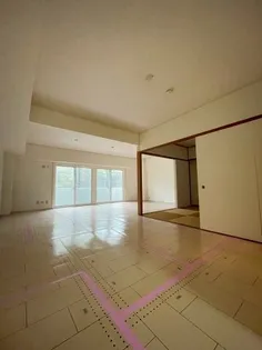 ディーフラット大濠【2階】の居間