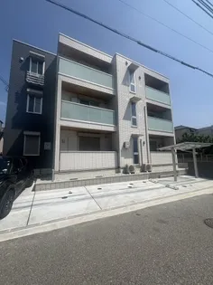 バレンティア【3階】の外観