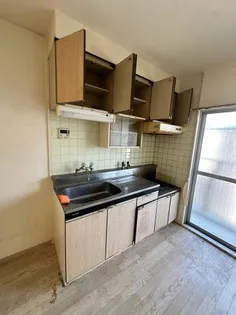 イスズハイツベル苦楽園Pー2【3階】のキッチン