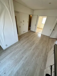 イスズハイツベル苦楽園Pー2【3階】の居間