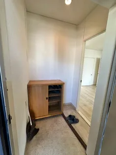 イスズハイツベル苦楽園Pー2【3階】の玄関