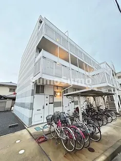 レオパレスラ フォレ【1階】の外観