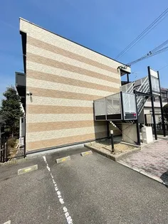 兵庫県宝塚市鹿塩1丁目【アパート】の外観