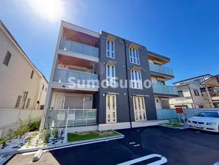 カリーノディモーラの画像