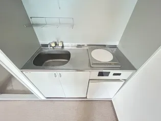 クレッシェンド岸地【1階】のキッチン