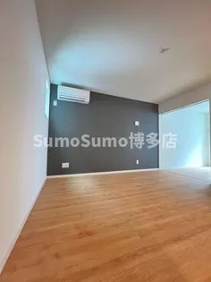 アールユー薬院【3階】の居間