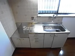 ロイヤルヴィレッジ【1階】のキッチン