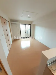 クレモンティーヌ A【1階】の居間