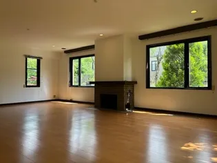 兵庫県芦屋市東山町【一戸建】の外観