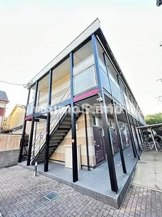 レオパレス上坂部【2階】の外観