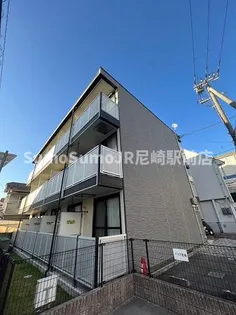 レオパレスメルナカヤ【3階】の外観