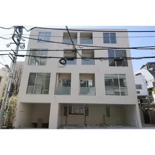 Nanpeidai HillTop House【1階】の外観