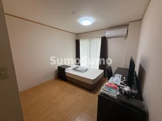 メゾン御影【2階】の居間