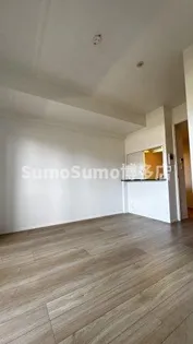 エンクレストGRAN博多駅前【2階】の居間