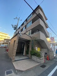 サンリット本山南【3階】の外観