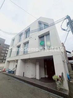 リベット甲子園【3階】の外観