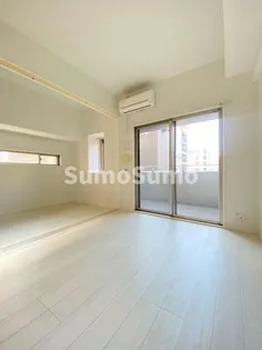 エンクレストGRAN博多駅前【2階】の居間