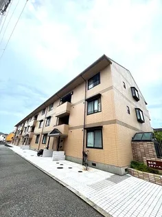 兵庫県宝塚市鹿塩1丁目【アパート】の外観