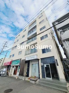 兵庫県西宮市甲子園網引町【マンション】の外観