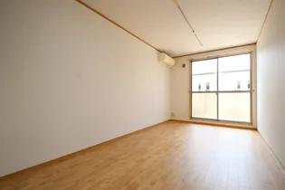 CasaJR箱崎 A棟の寝室