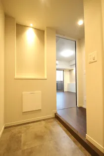 Wistaria Residence Hakata【7階】の玄関