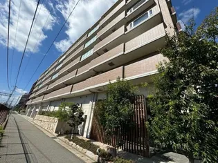 兵庫県神戸市東灘区森北町3丁目【マンション】の外観