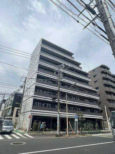 アジールコート三軒茶屋【3階】の外観