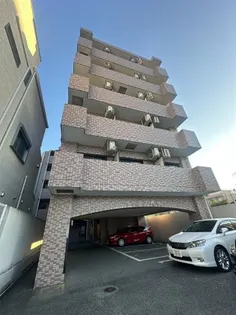 リリーフ西新【3階】の外観