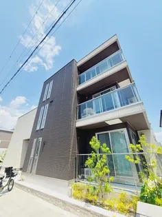 兵庫県西宮市甲子園三保町【アパート】の外観