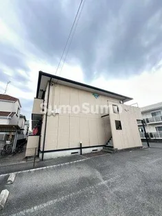 ジュネス【2階】の外観