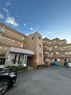 ファインコート学園西【4階】の外観