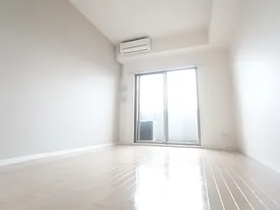 エスリード神戸三宮ノースゲート【12階】の居間