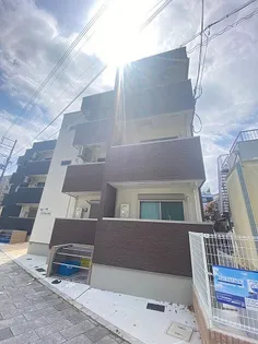 兵庫県西宮市津門住江町【アパート】の外観