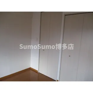 エムティースクエア吉塚駅前【5階】の寝室