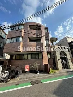 ドール甲子園【3階】の外観