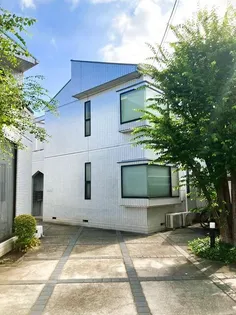 野沢ガーデン【2階】の外観