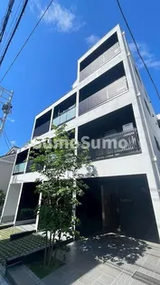 ラクラス三軒茶屋【3階】の外観