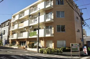 メゾン・ド・グリシーヌ【3階】の外観