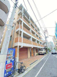 ブリックプレイス【1階】の外観