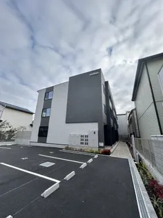 メゾン・デ・クール【1階】の外観