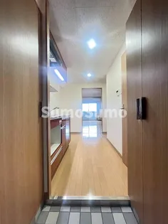 ロイヤル博多駅前【15階】の玄関