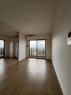 RJRプレシア吉塚駅前【11階】の居間