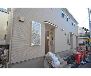 West House【2階】の外観