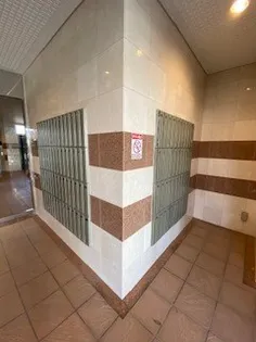 兵庫県神戸市東灘区甲南町2丁目【マンション】の外観