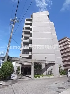 ファミールメゾン【6階】の外観