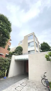 東京都渋谷区神宮前3丁目【マンション】の外観