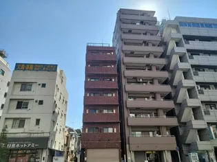 クライムアミ【4階】の外観